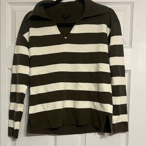 Talbots womens  Olive and White Striped V-Neck Sweater